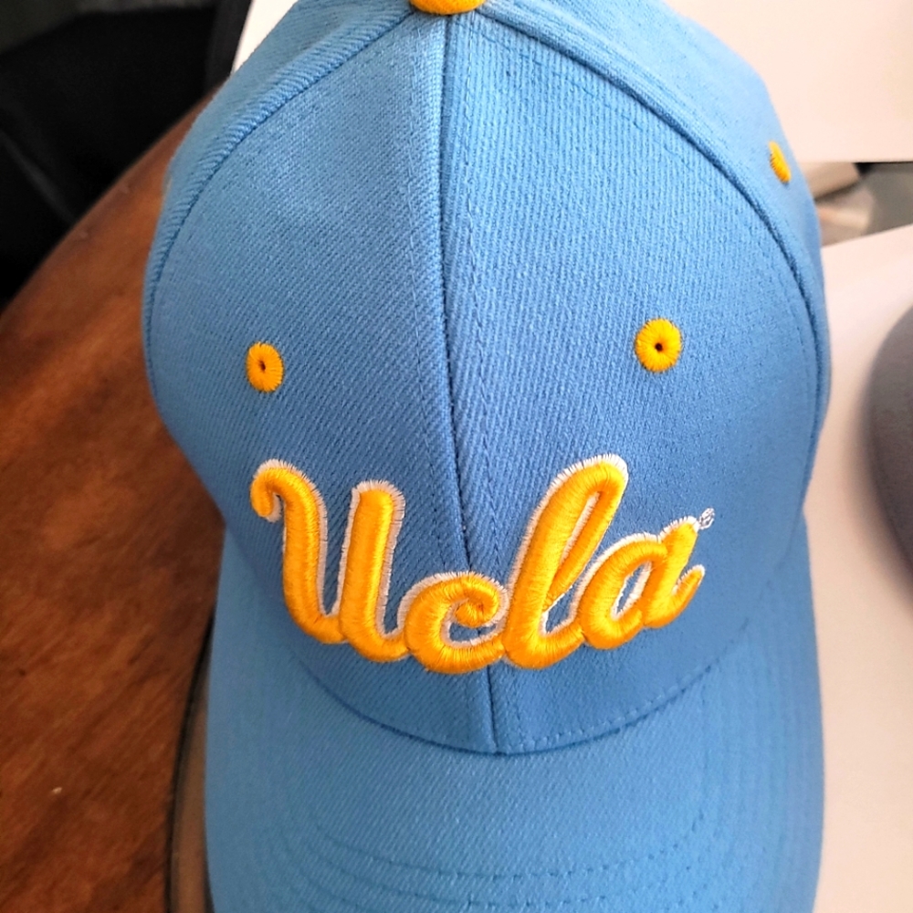 New UCLA BASEBALL HAT
